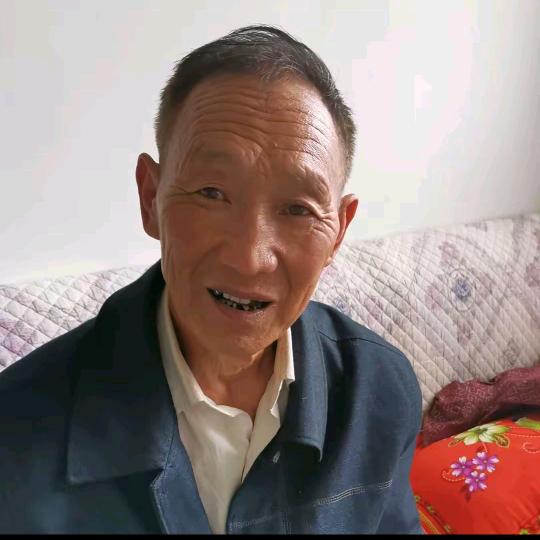 农村留守老人张德修