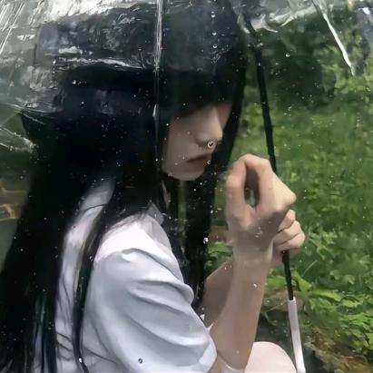 云兓吴