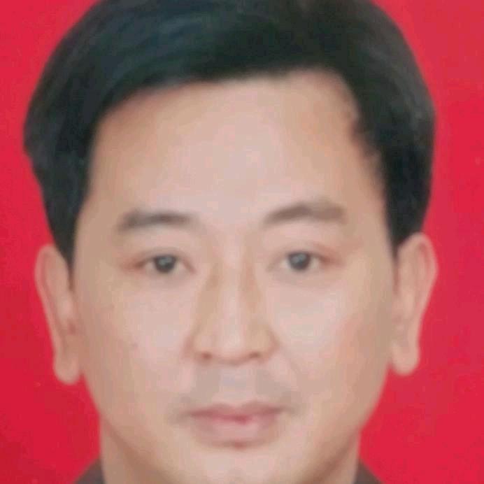 古月
