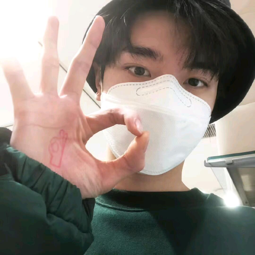 垚垚不喝冰美式