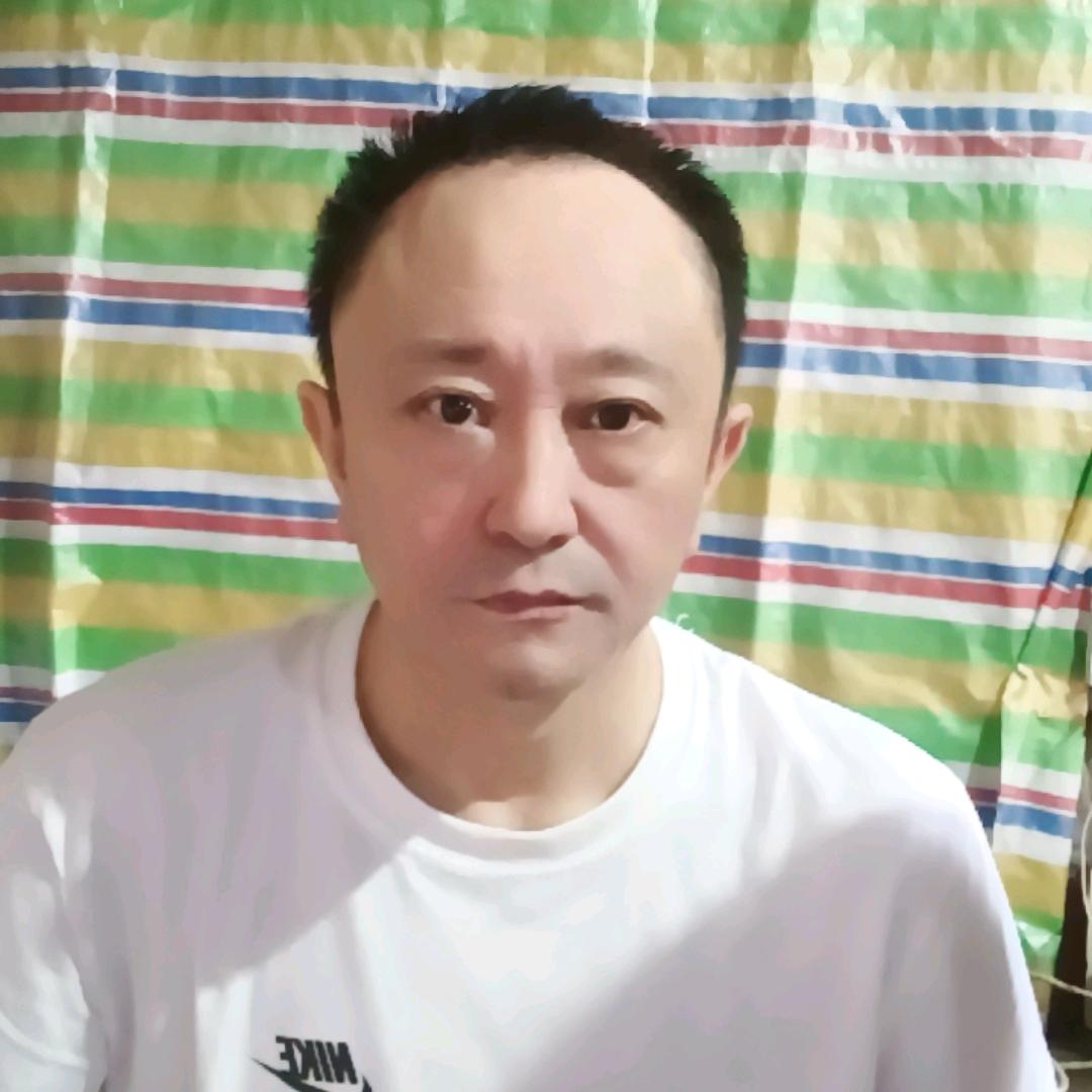 坚强人   早上九点十分直播
