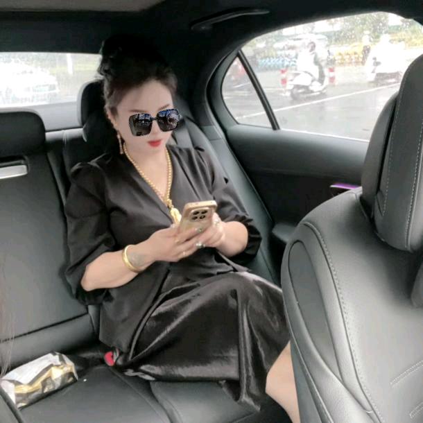 做自己的女王！独霸天下！