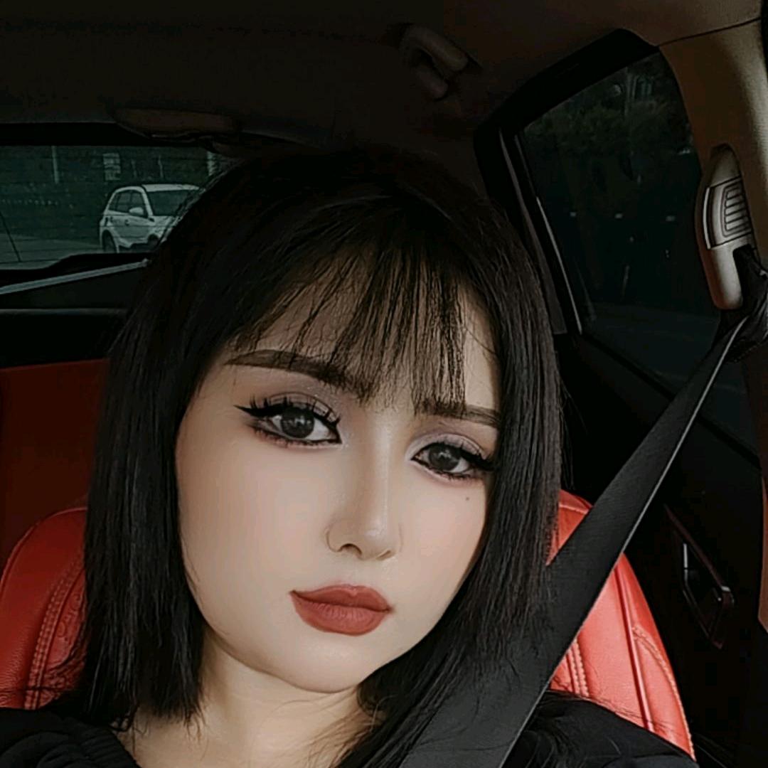 aliya  小满足小老板（本人）