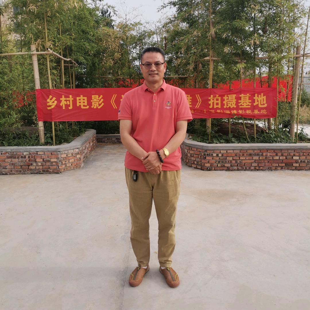 高维空间代明升