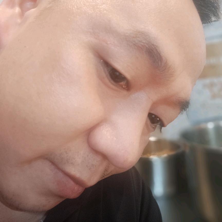 陈猛人