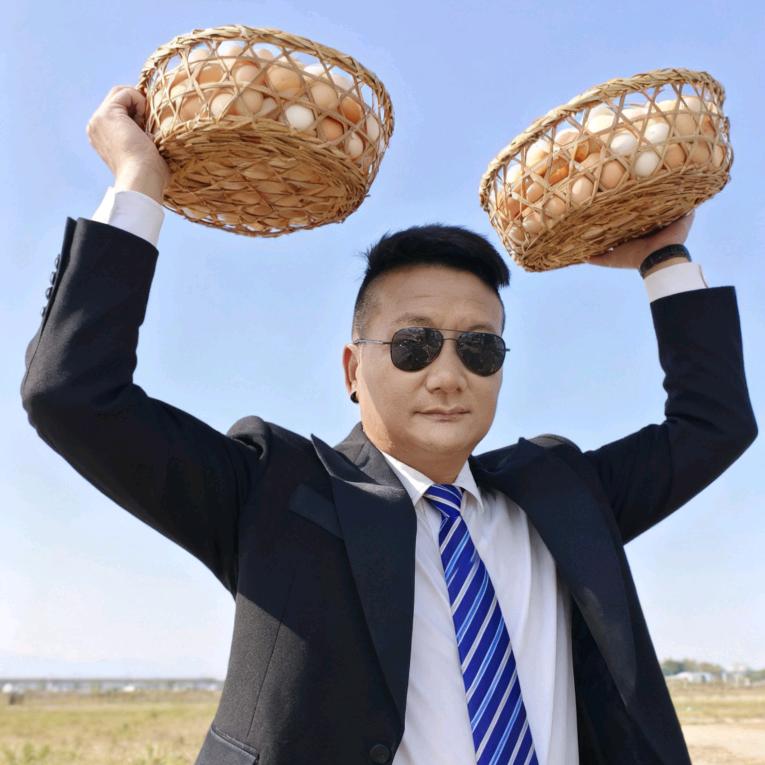 蛋鸡老表的小店