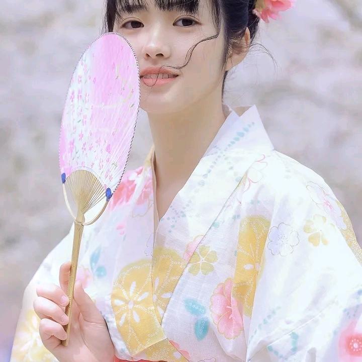 桃花🌸🌸