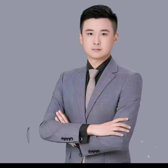 九块九的少爷，黄总