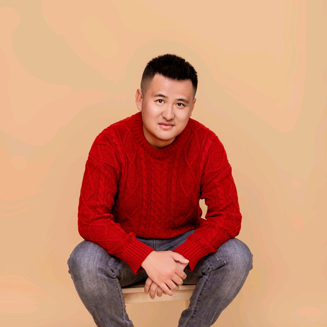 尹立（西昌房产中介）