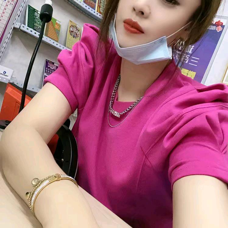 福体小娟