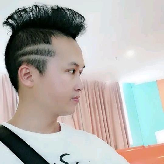 《余生孤独又何妨》