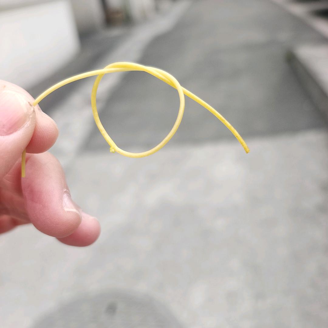 嘴里有糖🍭