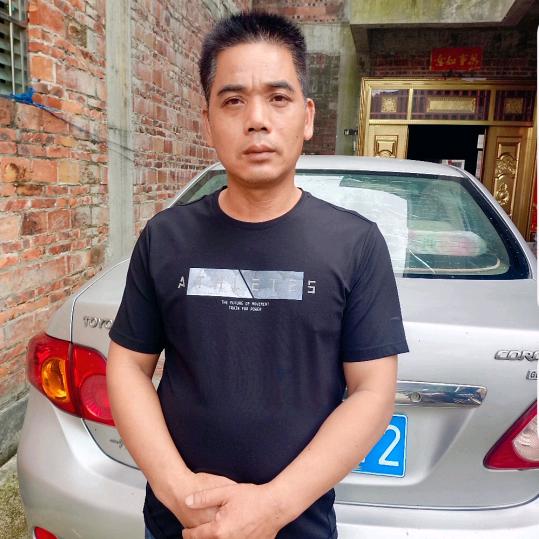 刘万裕，十二哥