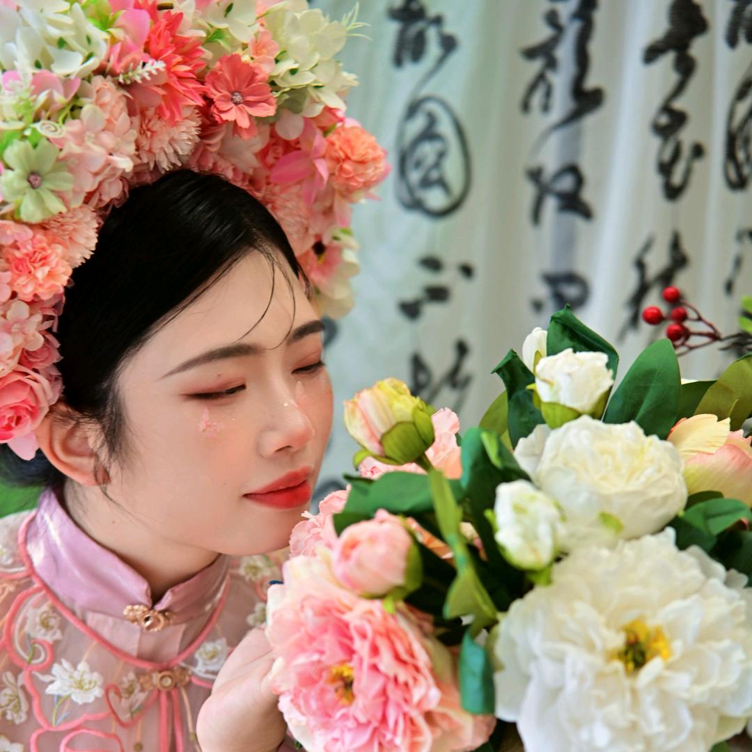 爆炸圆子和超级卡皮巴拉