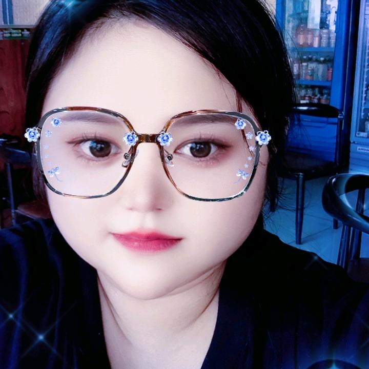 小泥巴穿搭