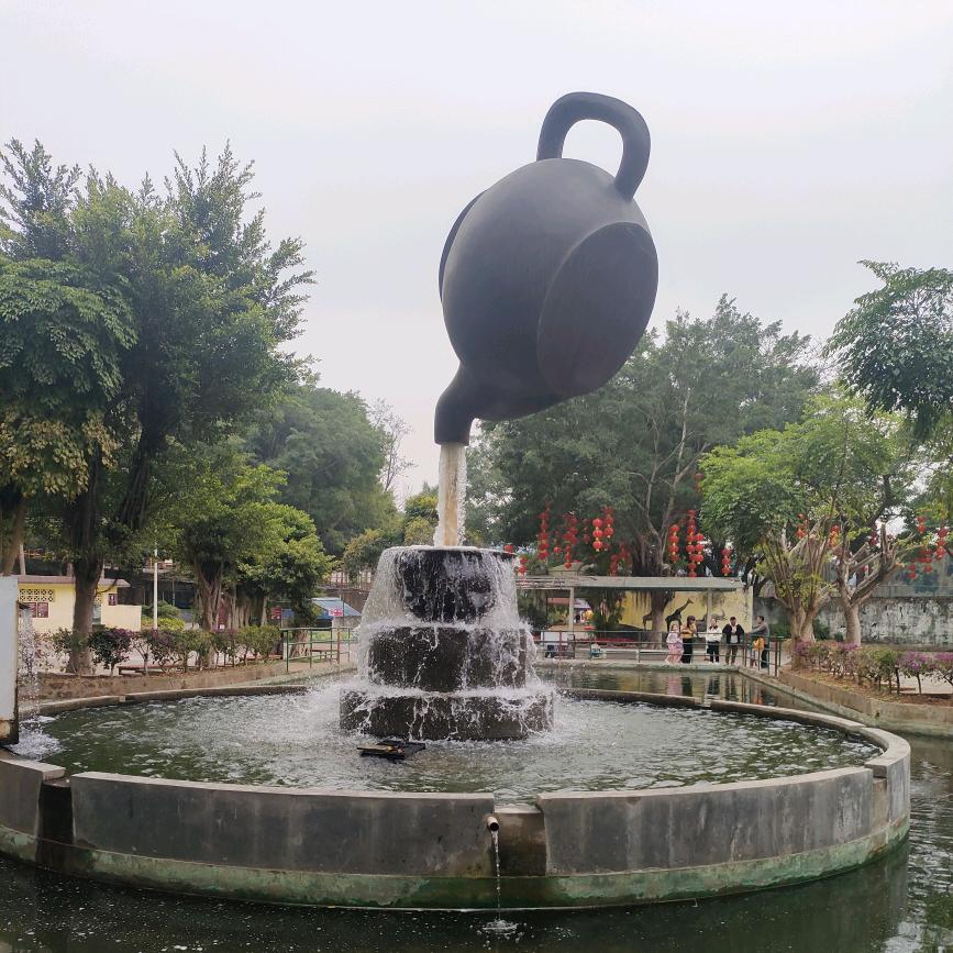 何家大小姐
