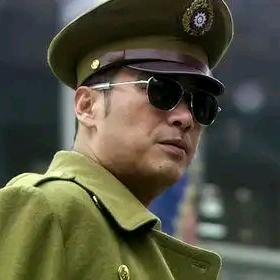 小小蔡