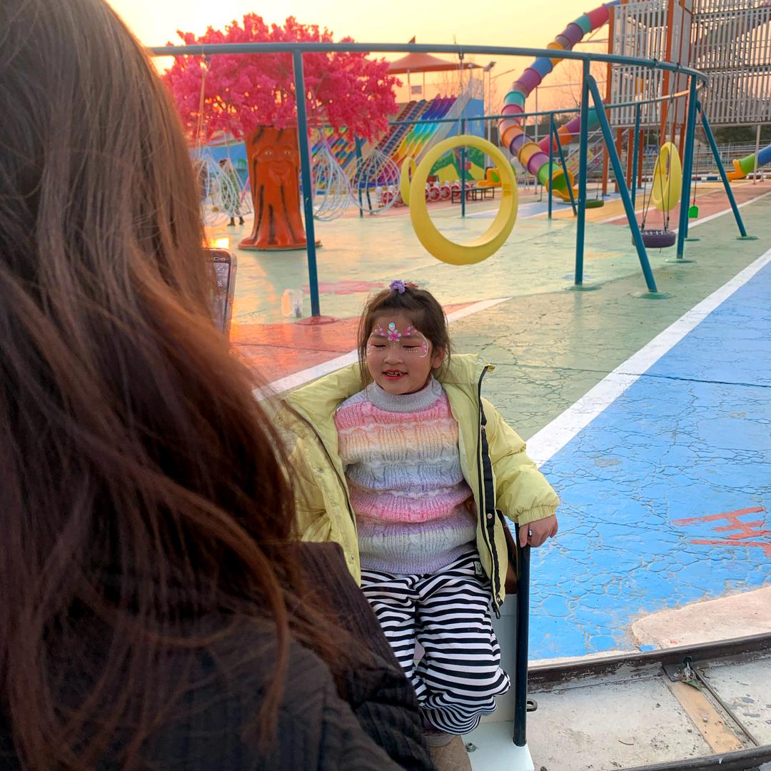 黄湾西拐🍓草莓