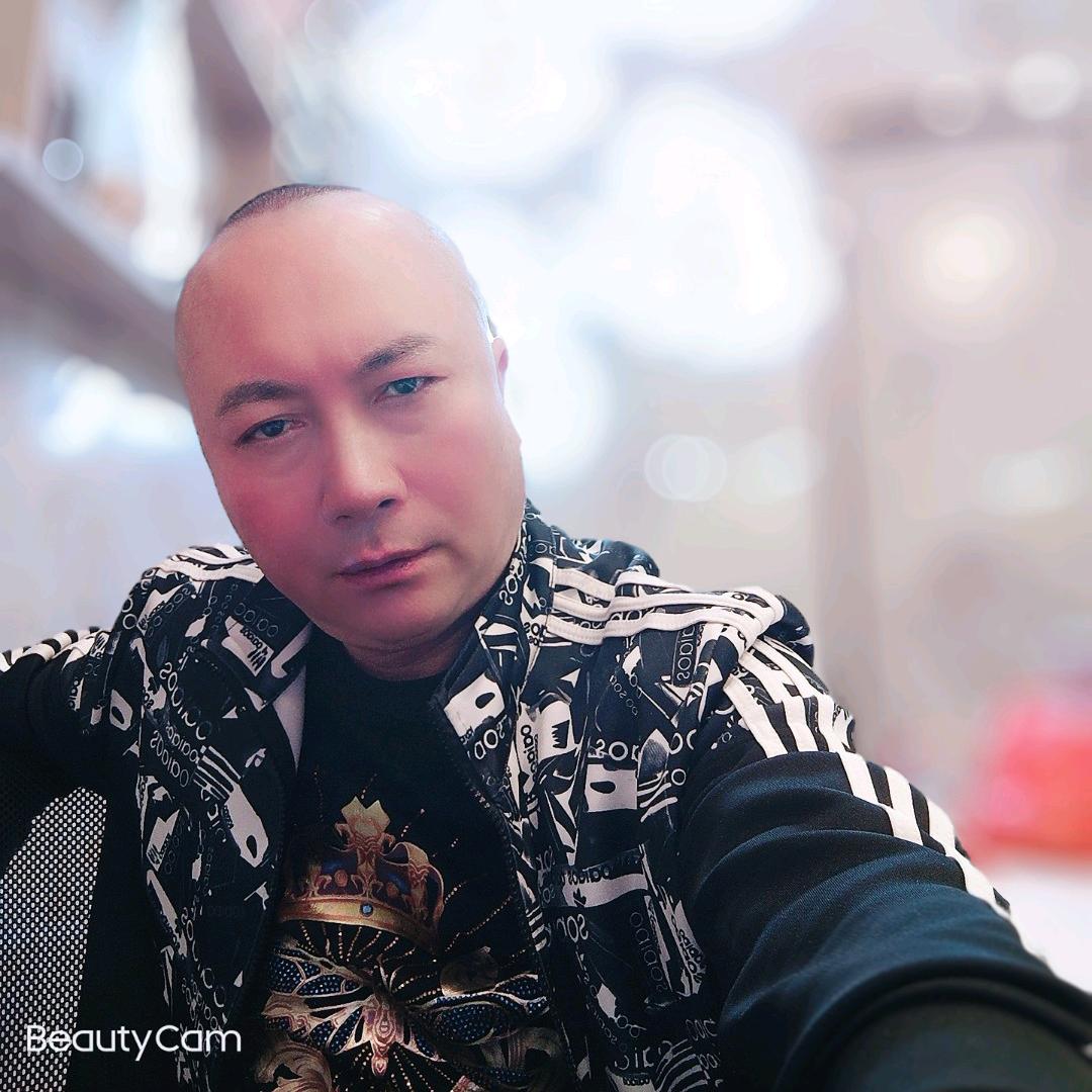 伟歌炭火鲜烤吧