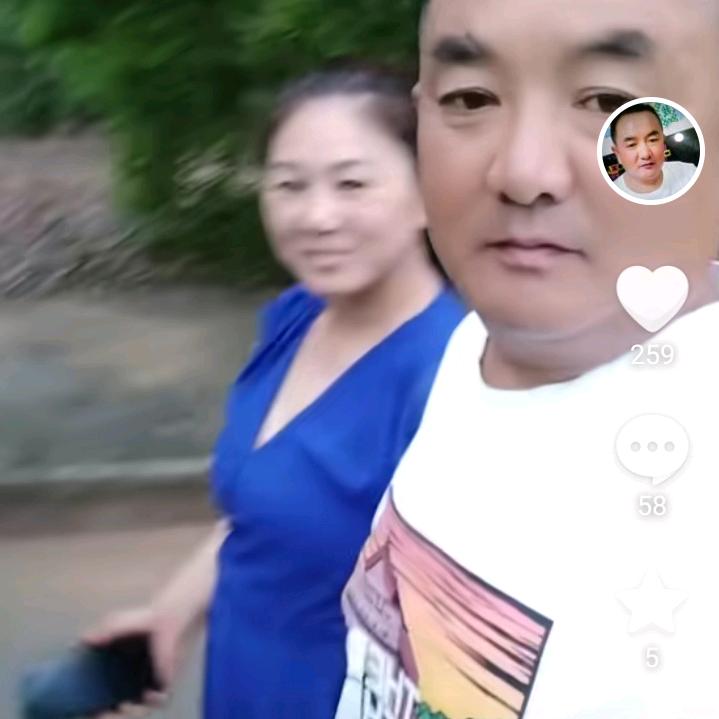 用户8658710974730