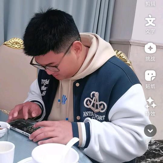 两个儿子的妈妈