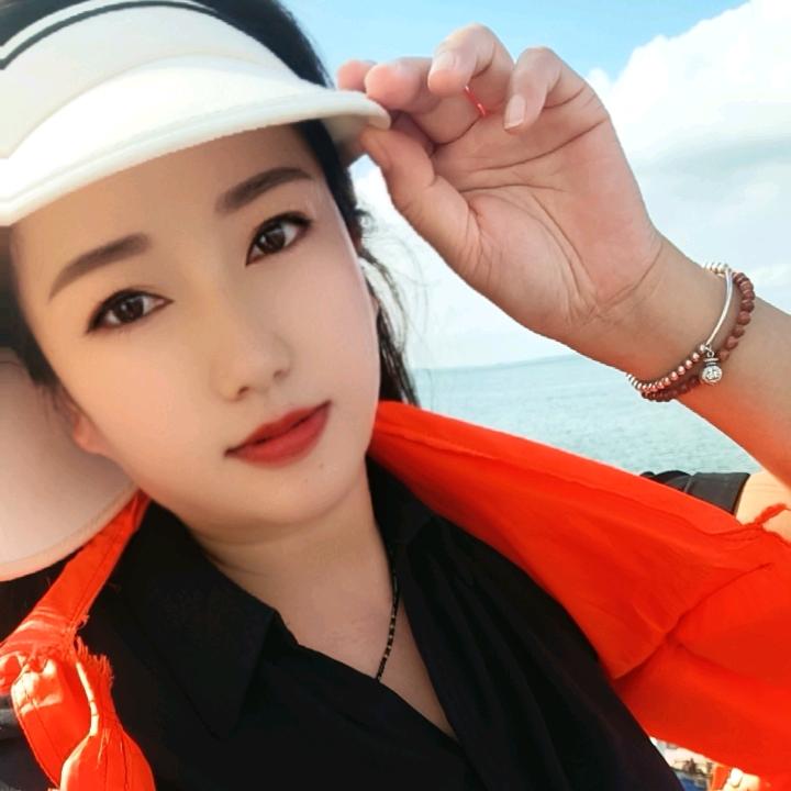 人生似梦、往事似烟