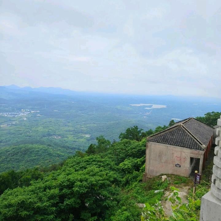 云淡风轻。
