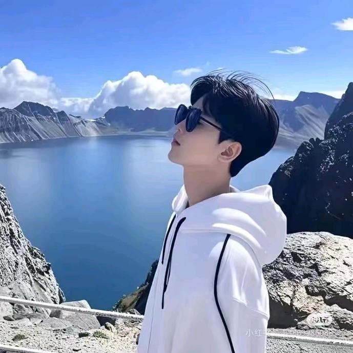 那一季温暖相遇 诚信互关  统一回复感谢