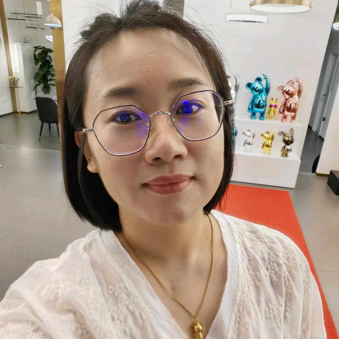 展亮国际灯饰设计中心～MissW