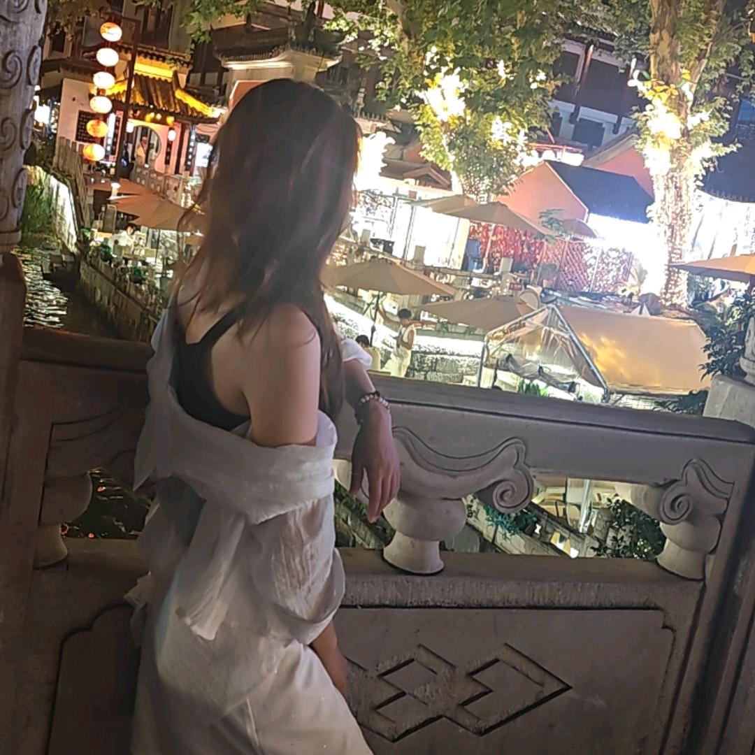 ꪗꪖꪀᧁ楊