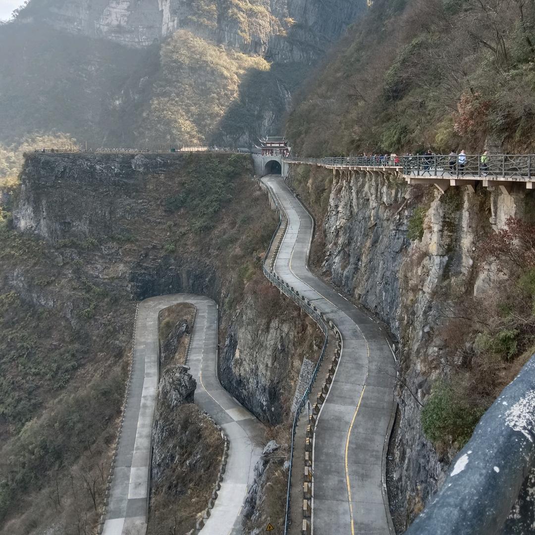 港