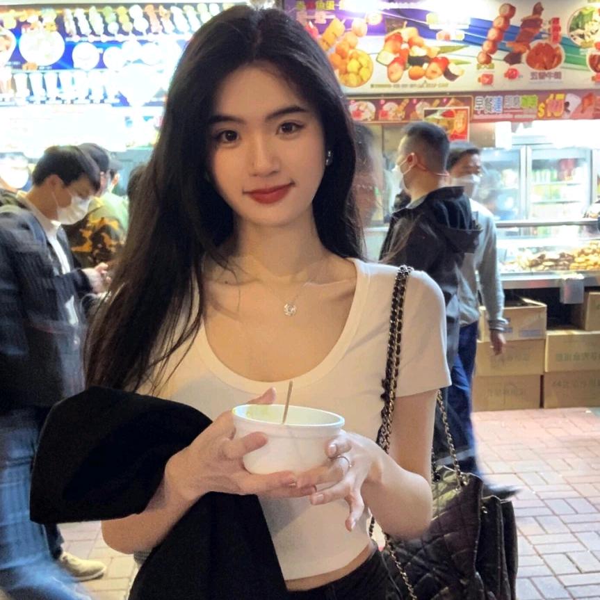 是婷婷丫