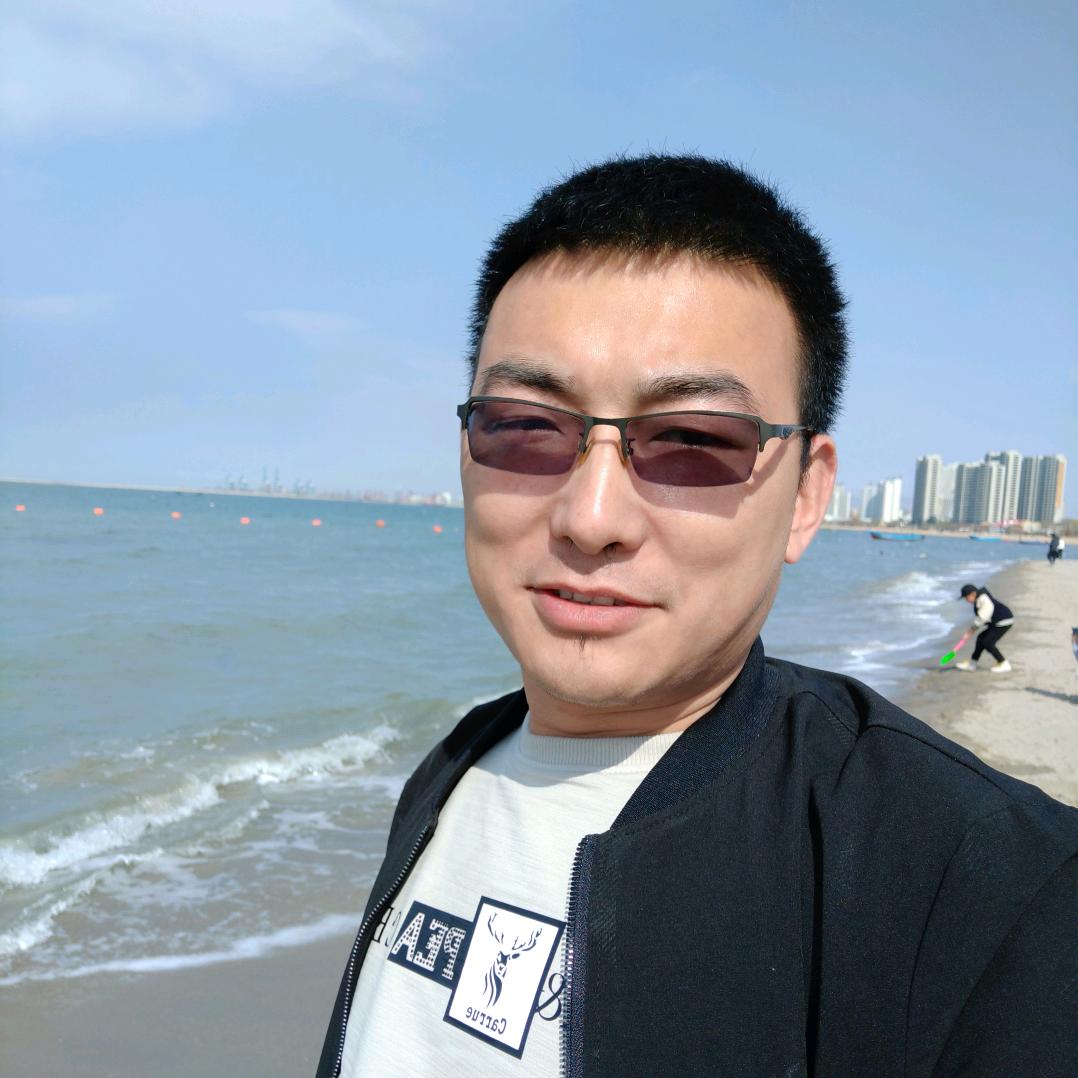 开河南牌照的吕梁小伙