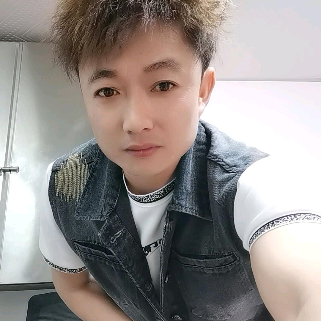 油腻大叔