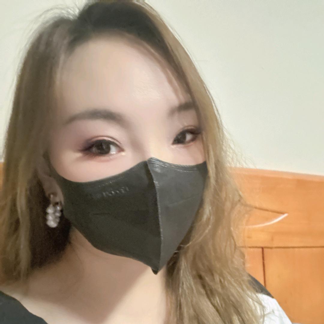 二姐柴火铁锅炖-老板瑶瑶