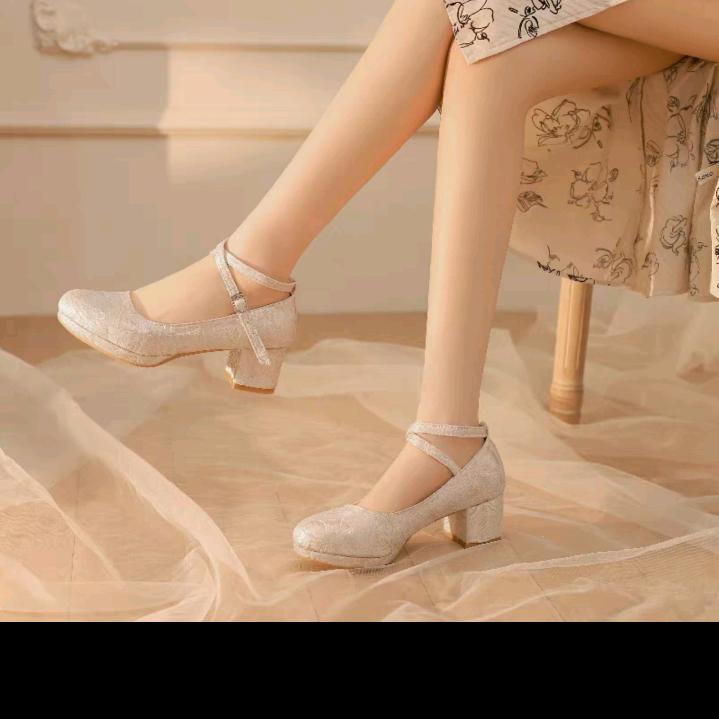 呆子，你看哪儿！