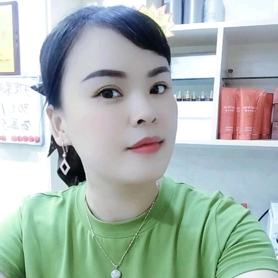 雯雯✔