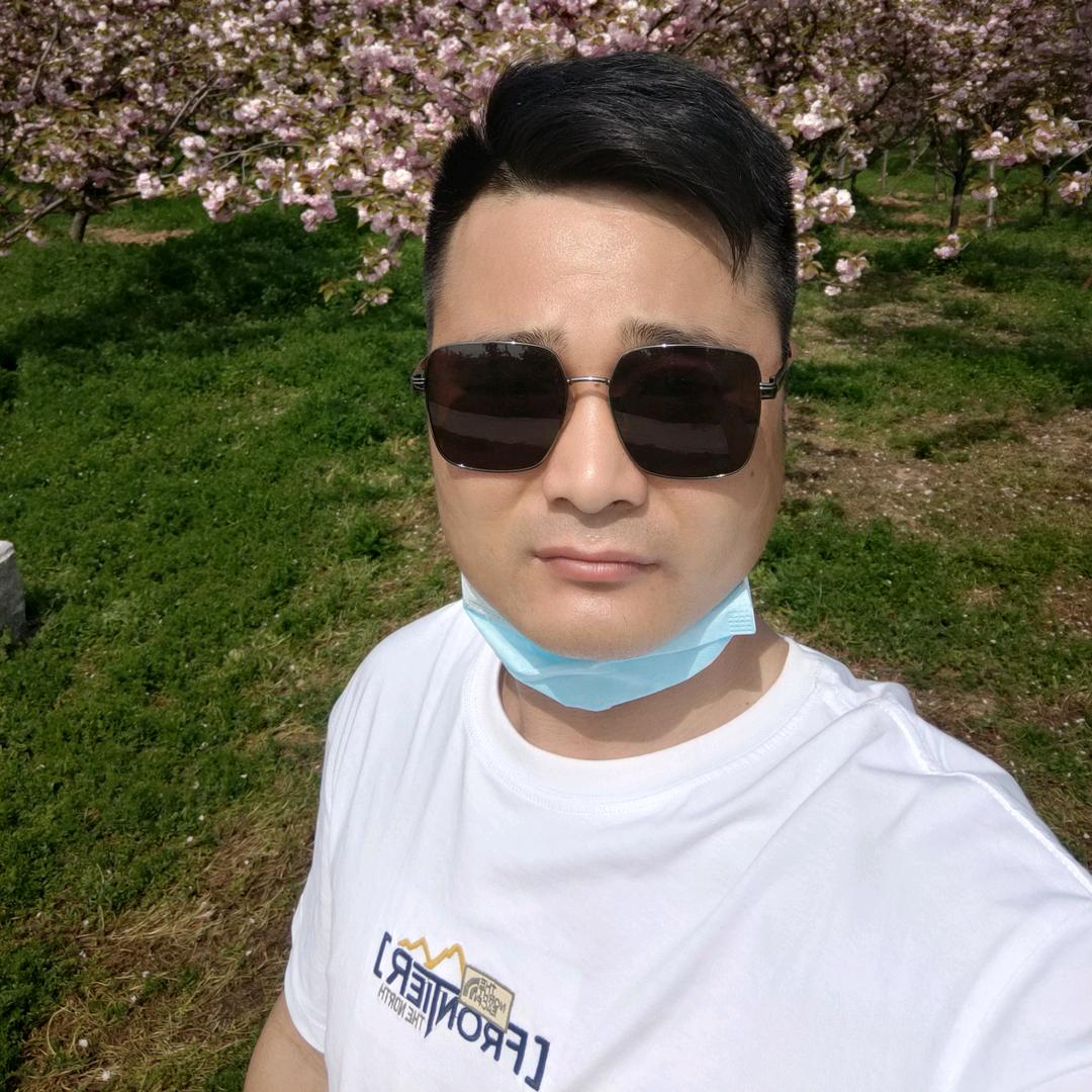 眼角残留的泪