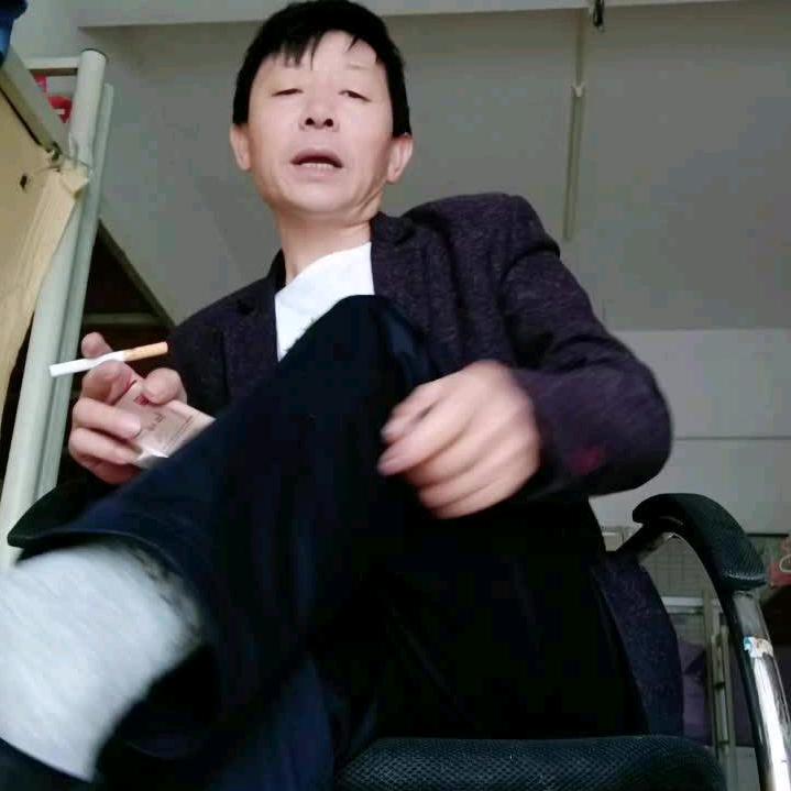 读着信息想着我