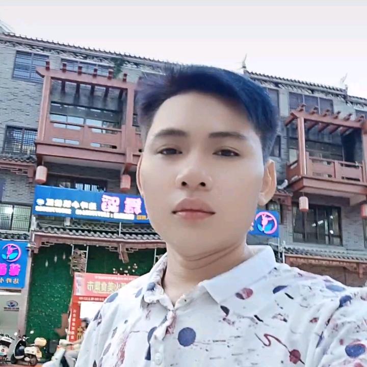 小韦