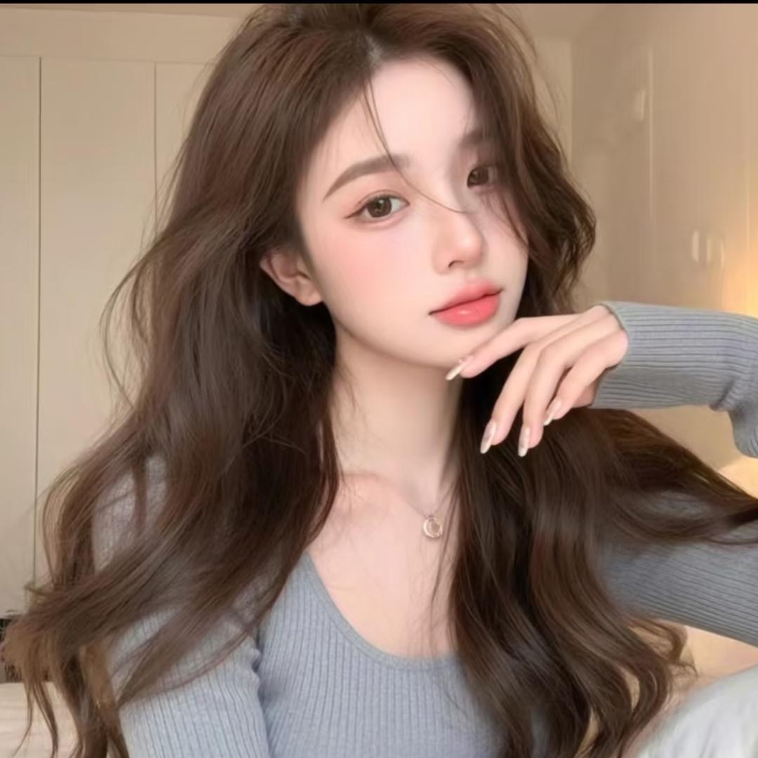 靓颜国际化妆品店