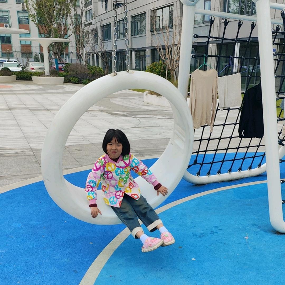 澄迈金江希珊庚服装店