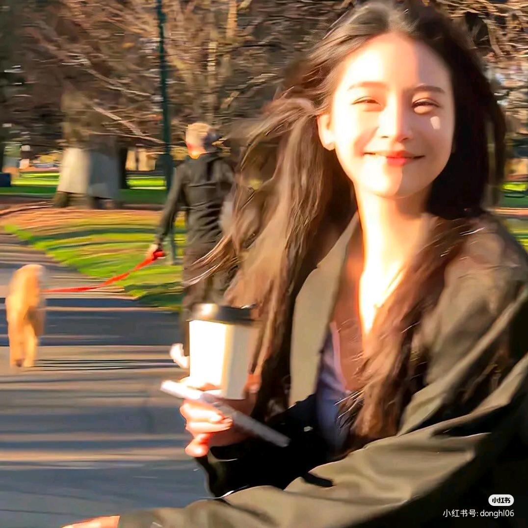 瑶瑶爱吃葡萄