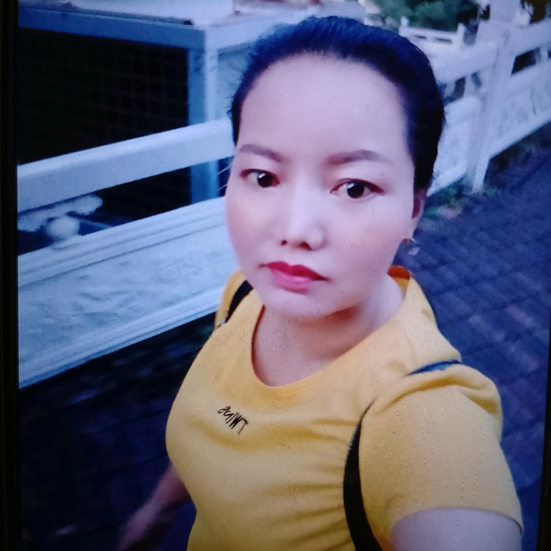 杨胜兰（努力活着）（晚上7：10开播）