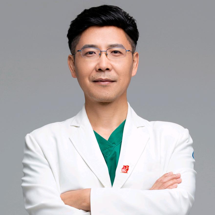 李方奇专注面部提升/馒化修复