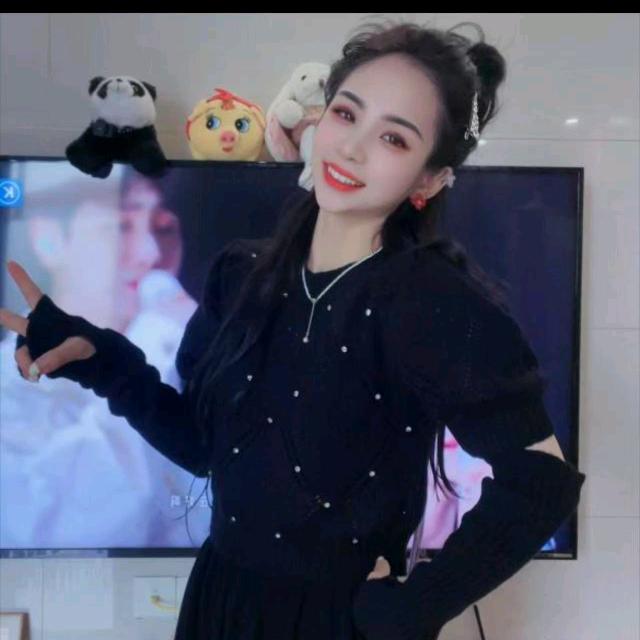 慕羽服饰