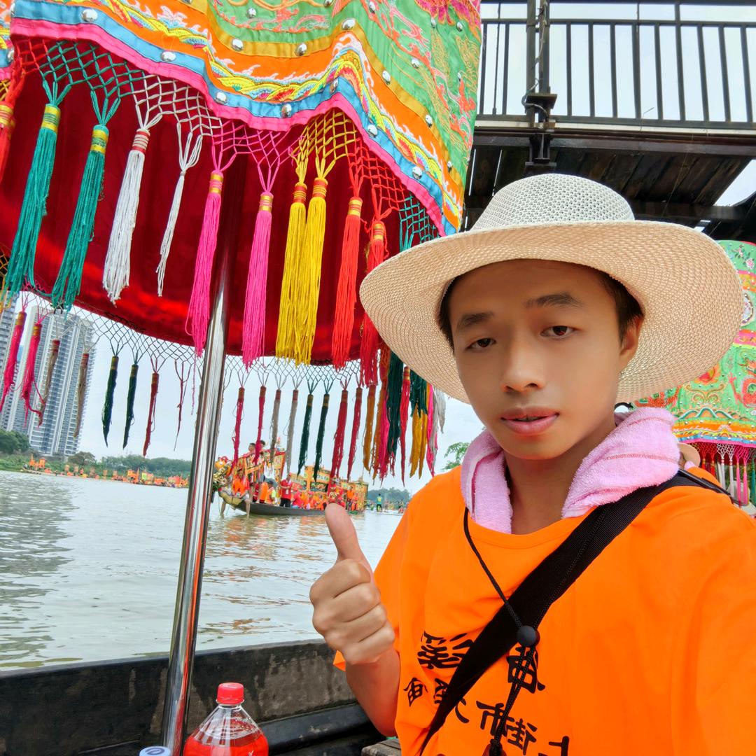 🐉8号仔👑(小号)