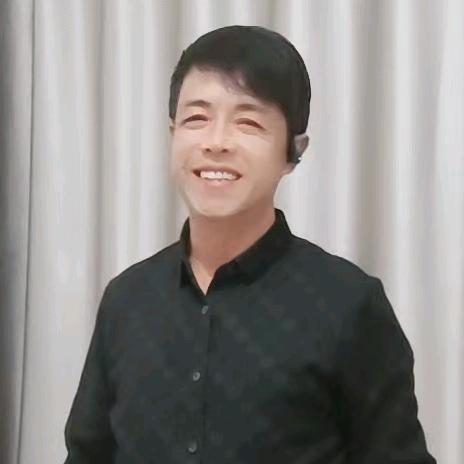 绿野红沙