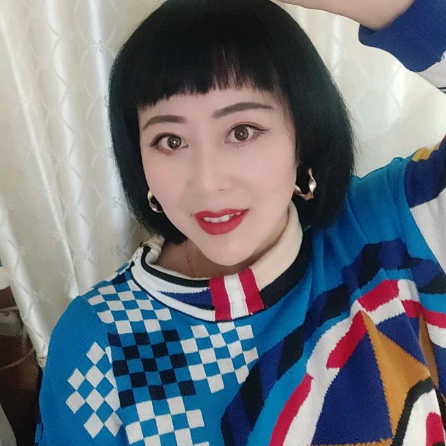 梁嘉嘉