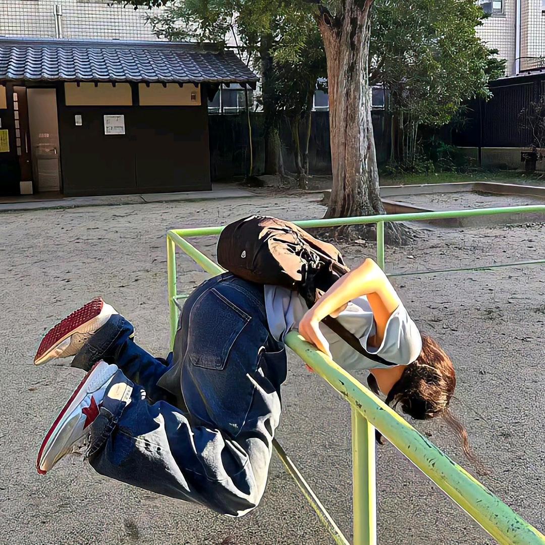 二 三